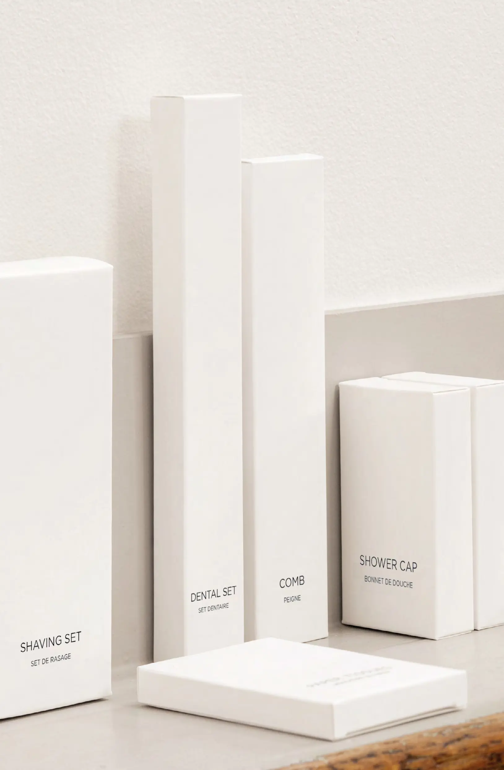 WHITE&BLACK Dry Amenities kolekcija suhih hotelskih dodatkov